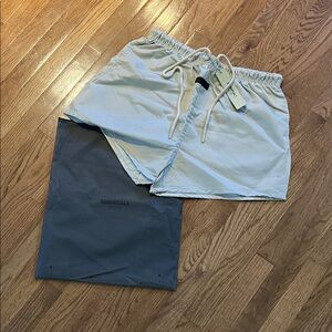Essentials Fear of God shorts XL NEW